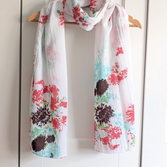 BN 💯 Organic Cotton watercolor Scarf with Tassels (2) - Picture 6 of 6